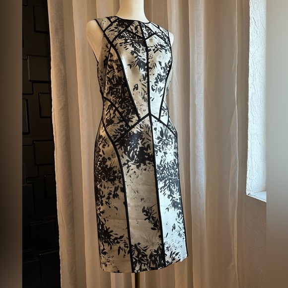 J. Mendel structured dress on Sophia Bush 4 silver/black bamboo - Picture 2 of 11